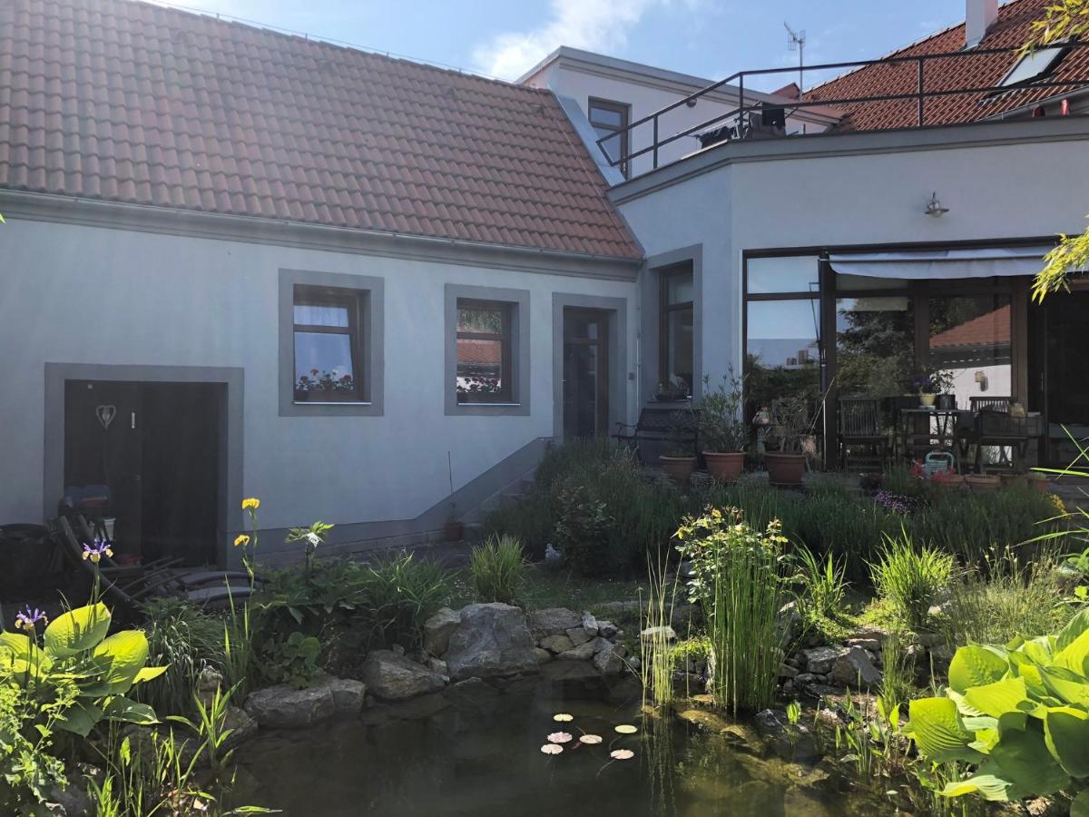 Apartman U Jezirka Velke Prilepy Eksteriør bilde